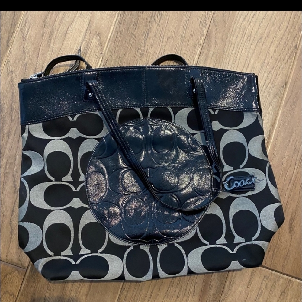 Coach tote